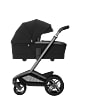 1920390110_2024_maxicosi_stroller_comfort_fame_twillic_twillicblack_optimalprotection_carrycot_side