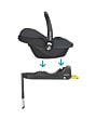MCBS85588007002_2025_maxicosi_carseat_babycarseat_cabriofixisize_grey_essentialgraphite_clickandgoinstallation_side_1