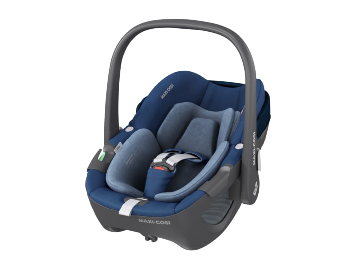 8044720110_2021_maxicosi_carseat_babycarseat_pebble360_blue_essentialblue_3qrtleft
